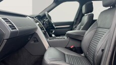 Land Rover Discovery 3.0 D300 R-Dynamic SE 5dr Auto Diesel Station Wagon